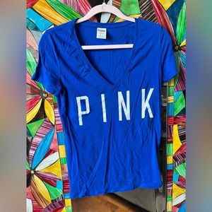 Chicago Cubs Victoria’s Secret t-shirt ✨